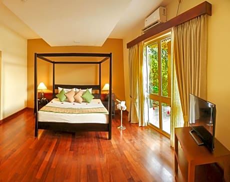 Suite with Garden View with 10 minutes FREE Head Massage maximum for 1 person per room & 15% discount on beverages