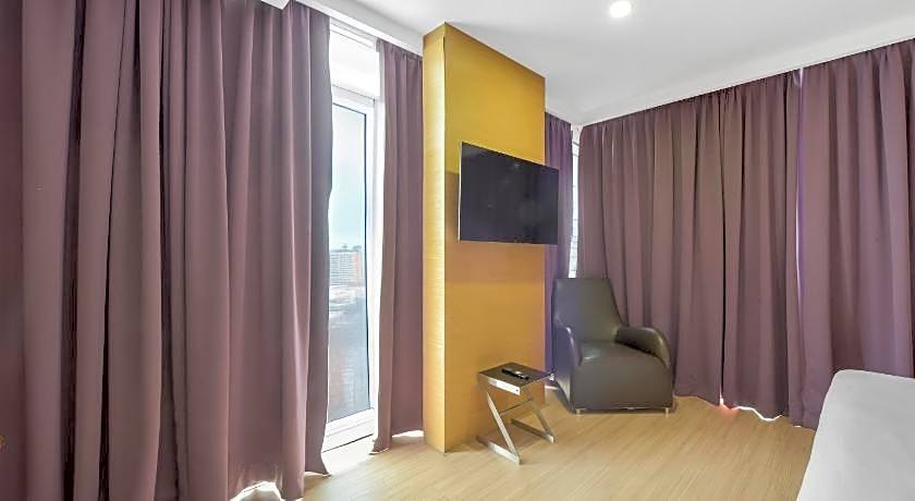 Sunday Hotel Subang