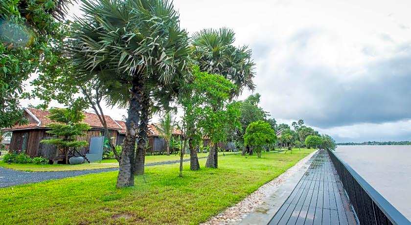 Kampot River Residence