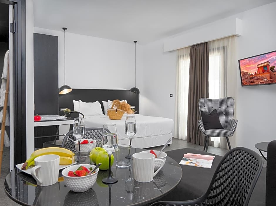 Kalypso Suites Hotel - Adults Only