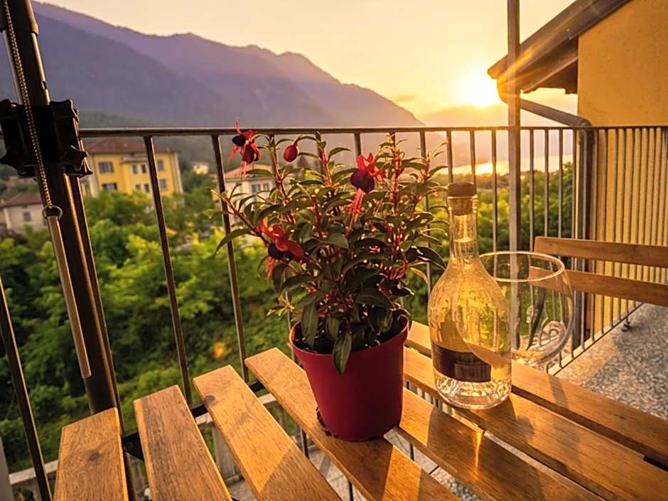 Il sole di calde Lago Maggiore 505