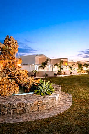 Argiri Apartments & Suites