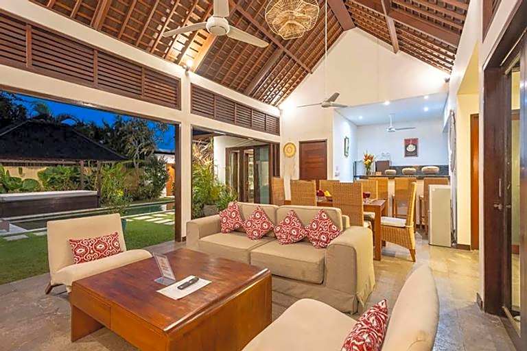 Villa Tiga Mangga 