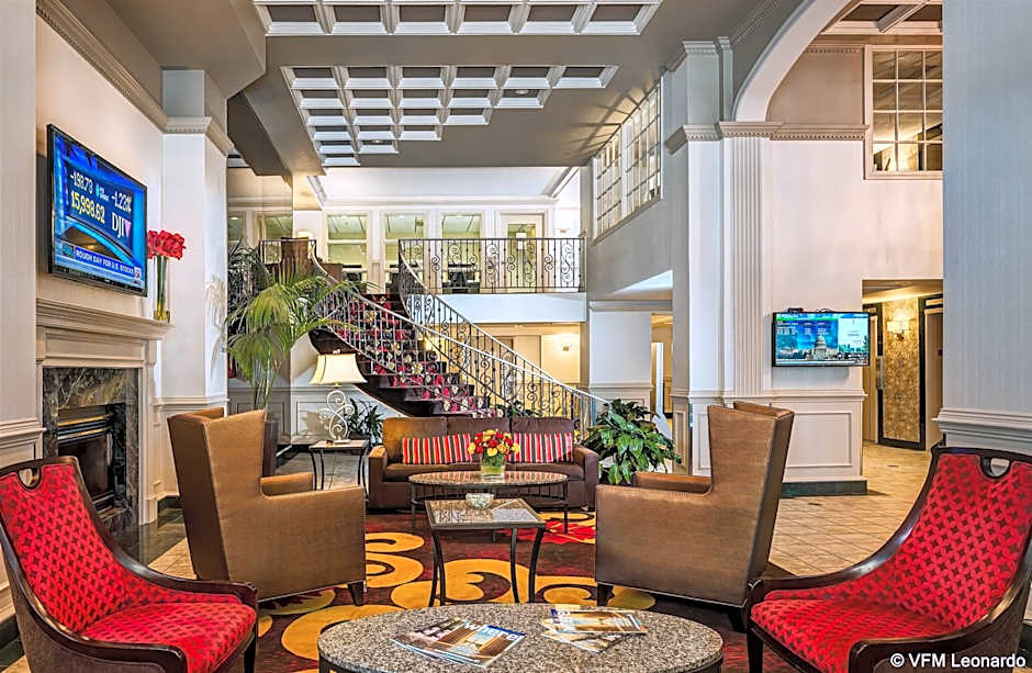 Holiday Inn Rosslyn at Key Bridge