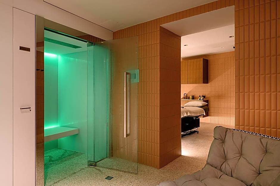 Zlata Ladjica Boutique Hotel