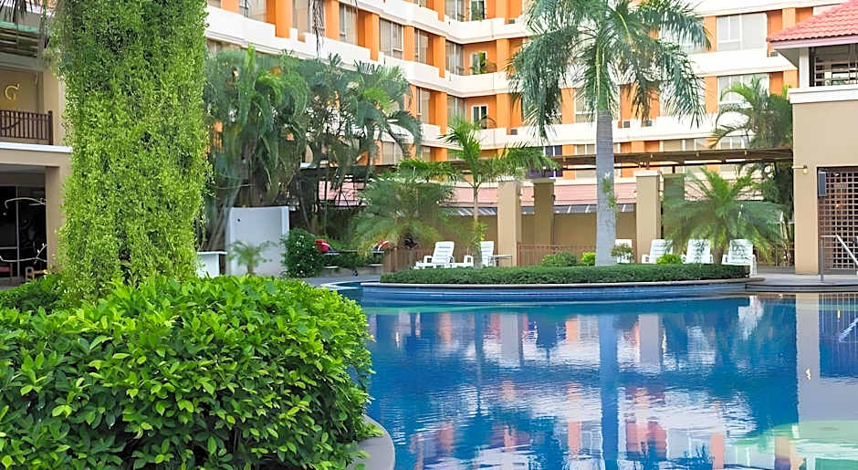 Eastern Grand Palace Hotel