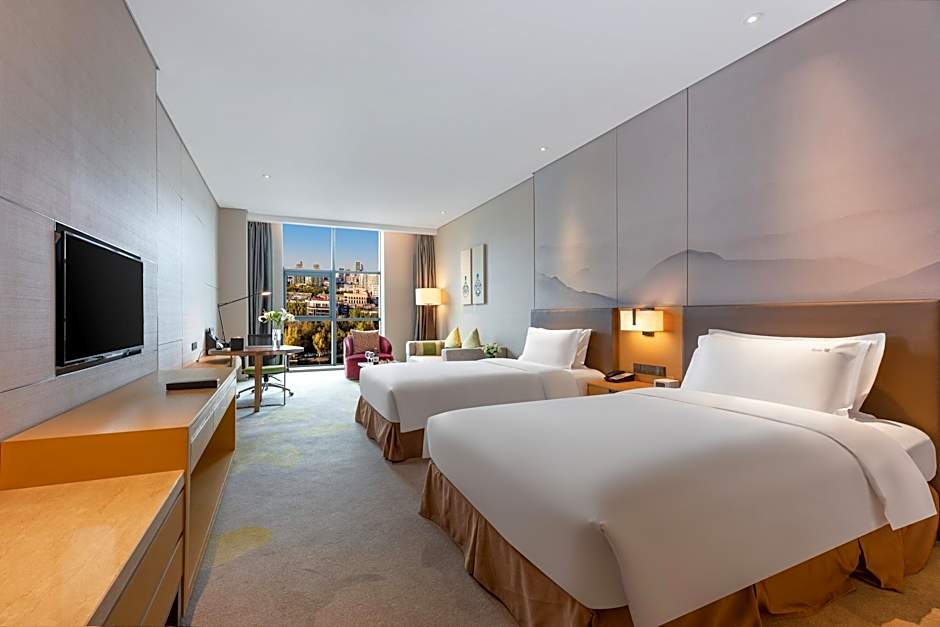 Holiday Inn Baoji Central By IHG