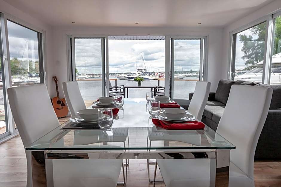 Yacht Club de Trois-Rivières 1 - Maison flottante