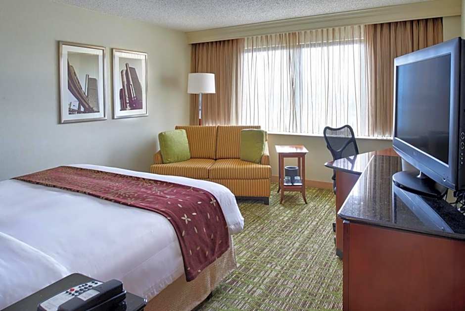 Detroit Marriott Livonia