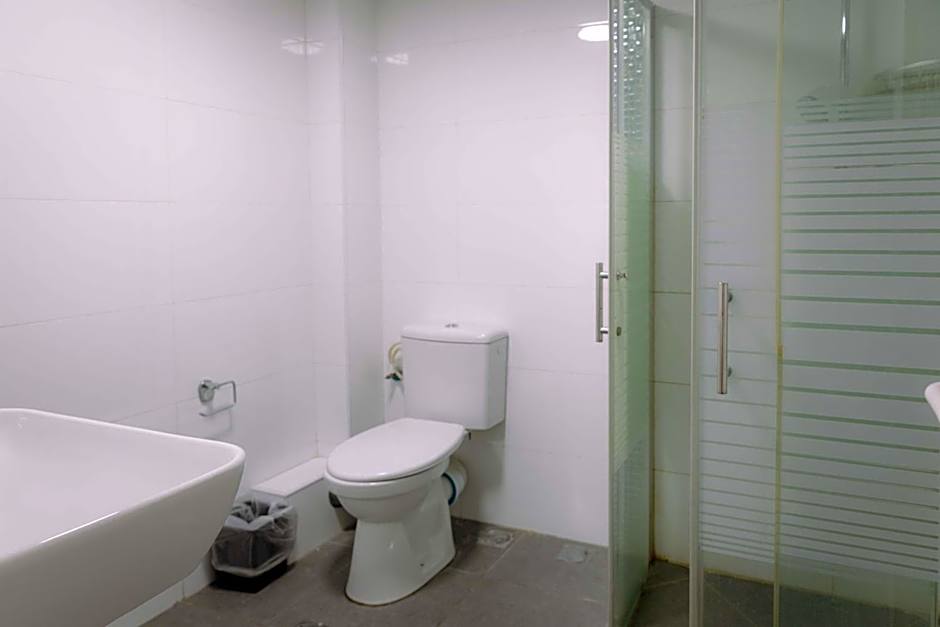 Rich Luxury Suites - Renovated