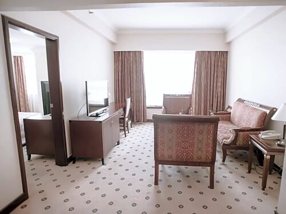 Shanghai Charms Hotel