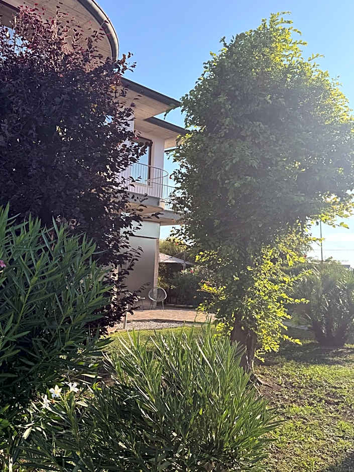 Hotel Angi