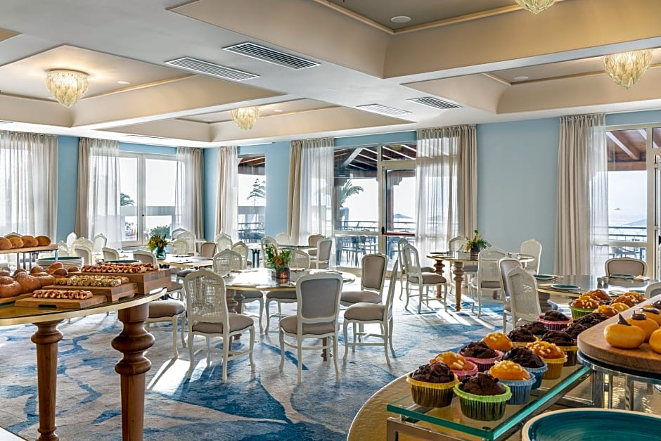 Delta Hotels by Marriott Giardini Naxos