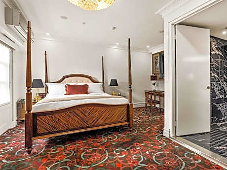 Deluxe Junior Suite