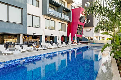 Royal Palace Hotel