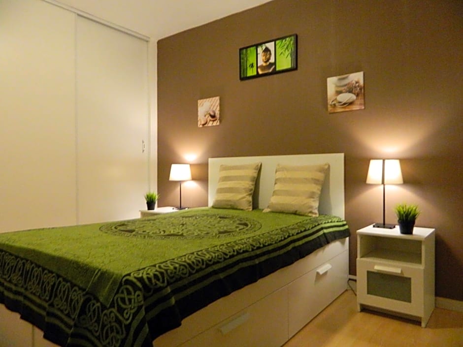 Chambre d'hôte Zen chez Philippe Parking free