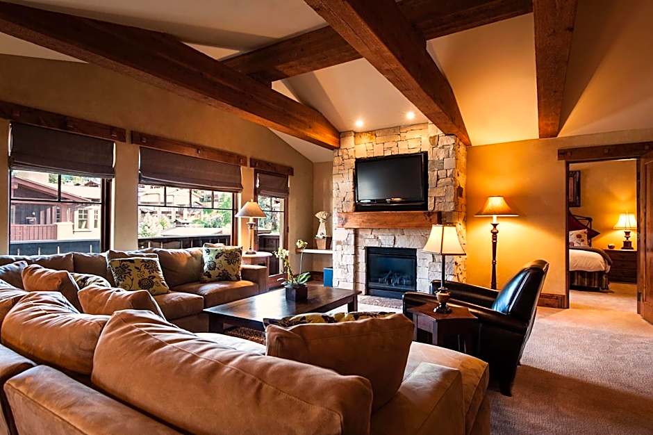 The Chateaux Deer Valley