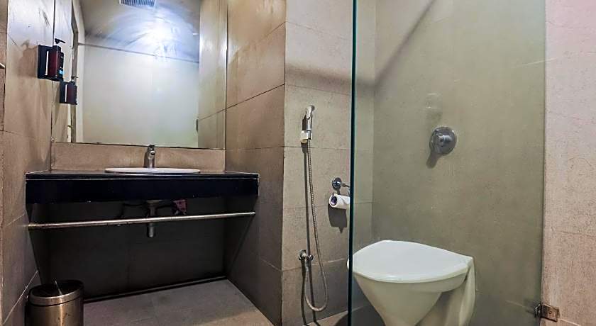 Max Hotels Prayagraj