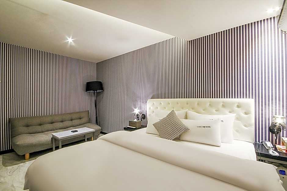 Hotel Idea Gupo