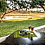 Maninghi Lodge