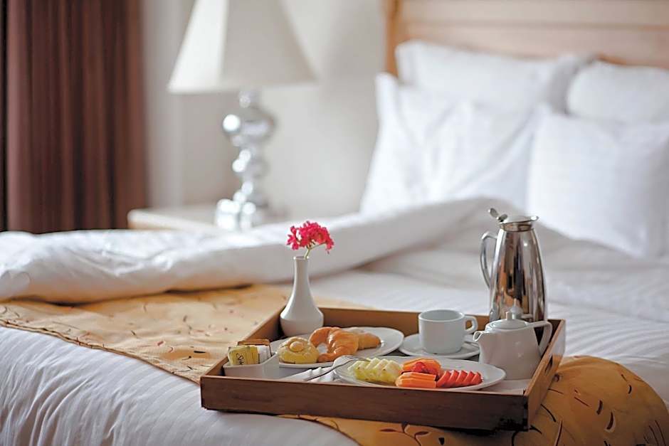 Photo 1 of 1 of Deluxe Grand 1 King Bed, City View