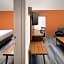 Holiday Inn Express & Suites College Park-University Area By IHG