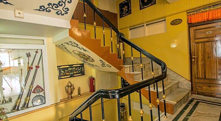 Hotel Seven Seventeen