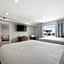 Pink Champagne Boutique Motel