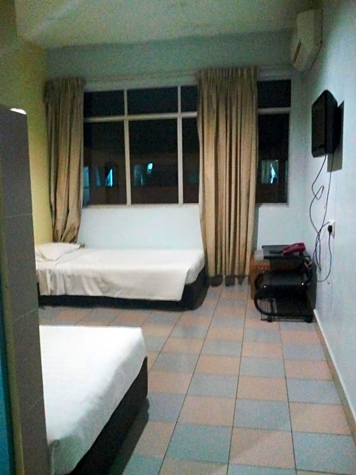 Century Hotel Inanam