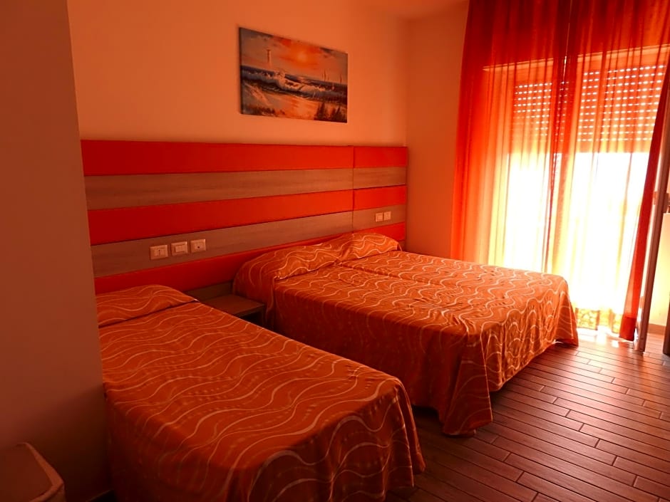 ChrisMare Hotel