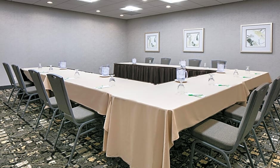 Holiday Inn Hotel & Suites Des Moines-Northwest By IHG