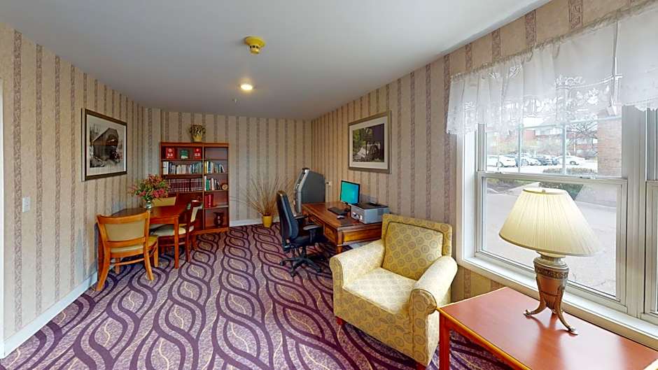 Smart Suites, an Ascend Collection Hotel