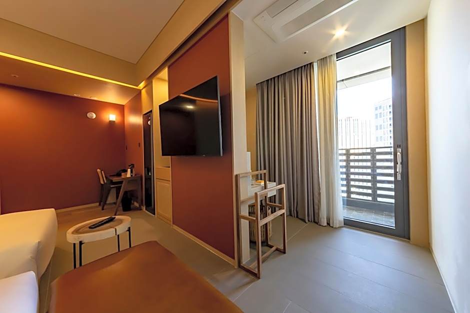 Hound Hotel Haeundae Signature