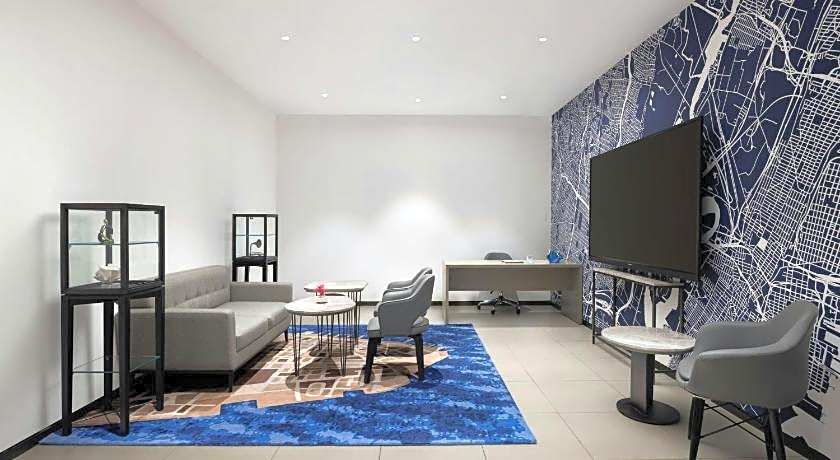 Le Meridien Ahmedabad