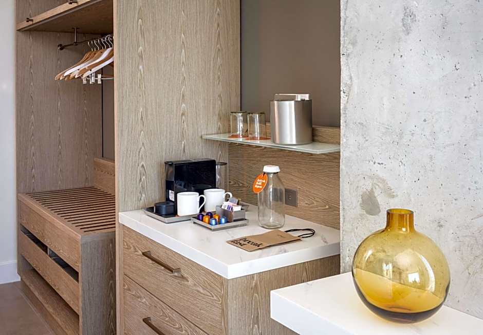 Canopy West Palm Beach - Downtown