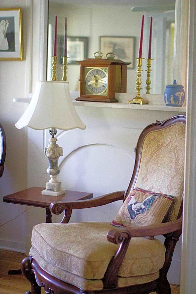 Historic White Blossom House