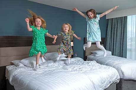 Superior Family Room