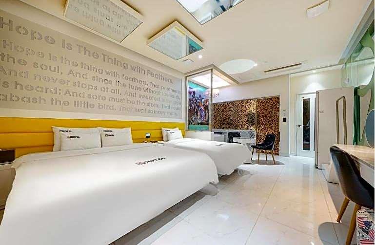 Mokpo Myeongpum Hotel