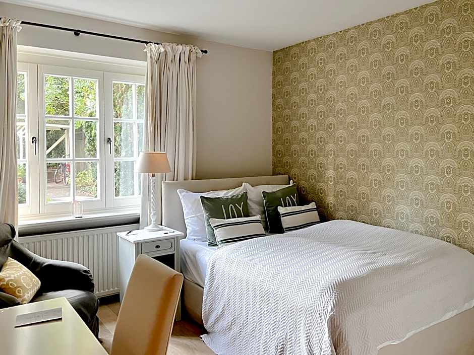 von Deska Townhouses - Ivy House