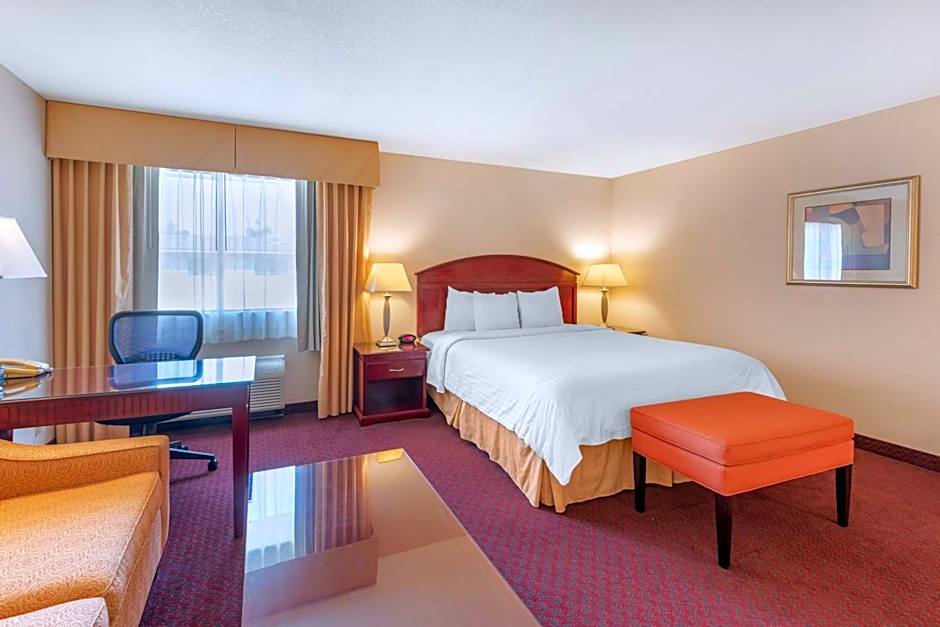 Best Western Plus West Covina Inn