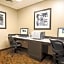 Hampton Inn By Hilton & Suites Camarillo