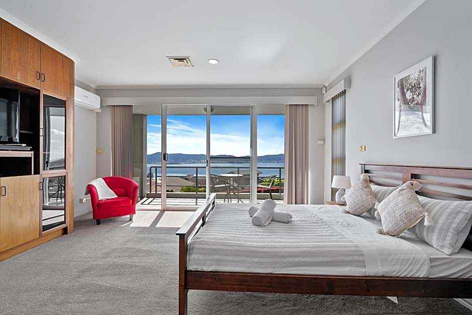 Super nice house with luxury sea view - shared house