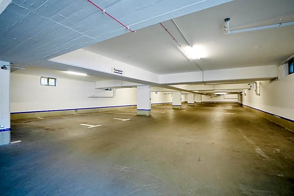 Arthotel Ambassador Wiesbaden - FREE PARKING