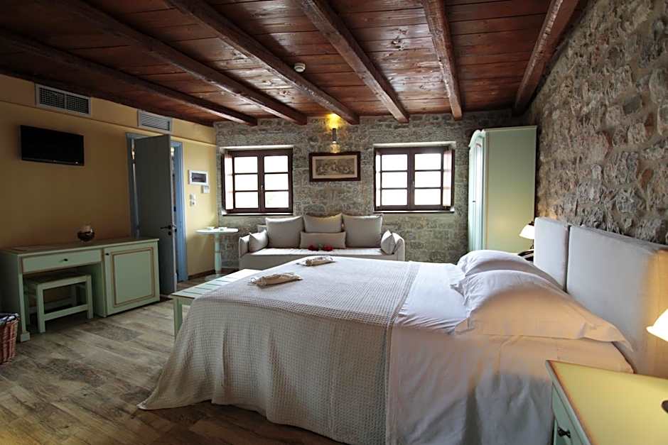 Trapela Areopolis, Boutique Hotel