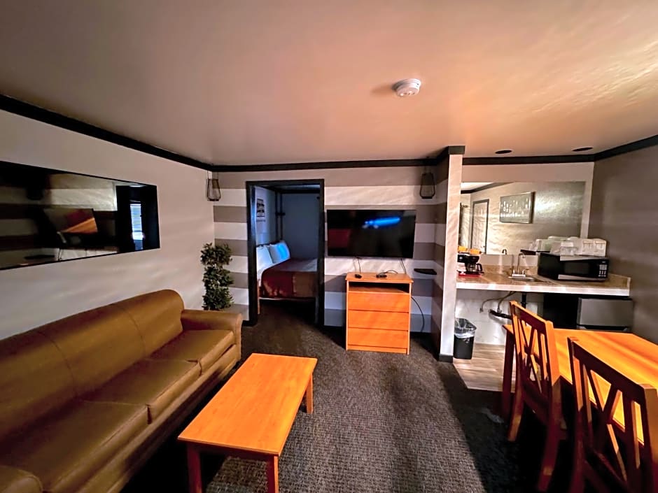 Cascade Lodge