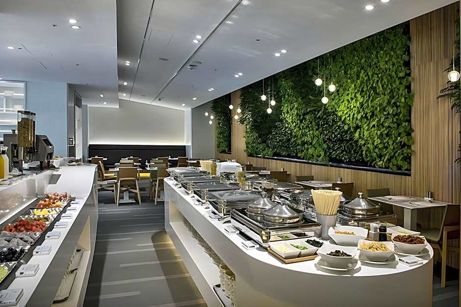 The Carlton (Taichung)