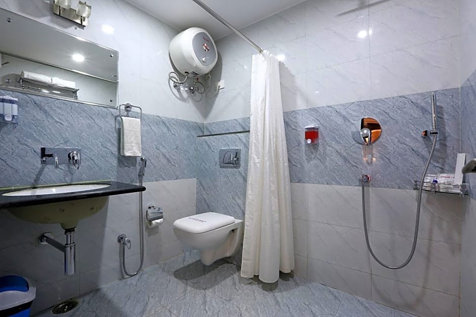 Hotel Blue Bird, Nagaon