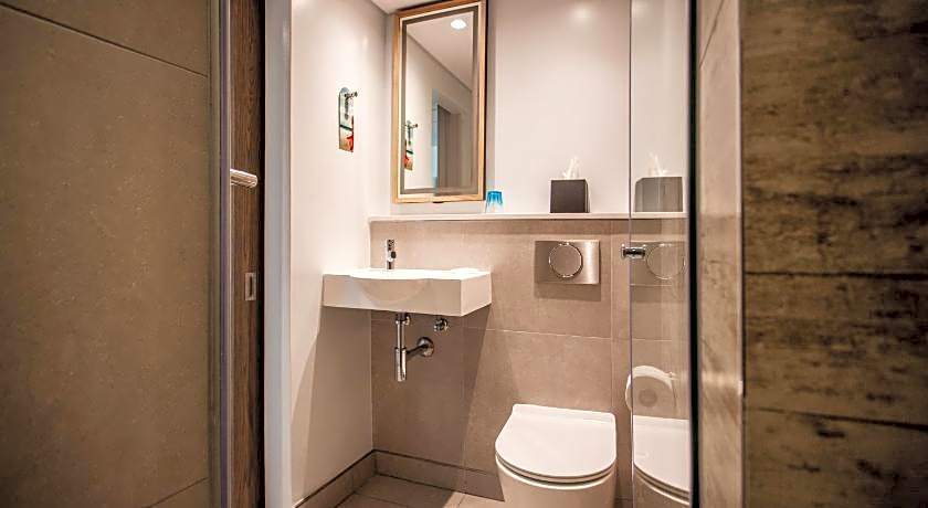 StayEasy Hotel Maputo