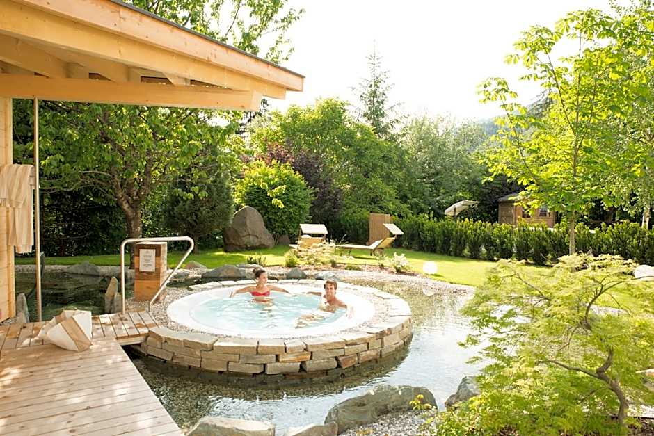 Hotel Weisses Rössl - Cavallino Bianco