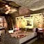 Mesken Cave Suites